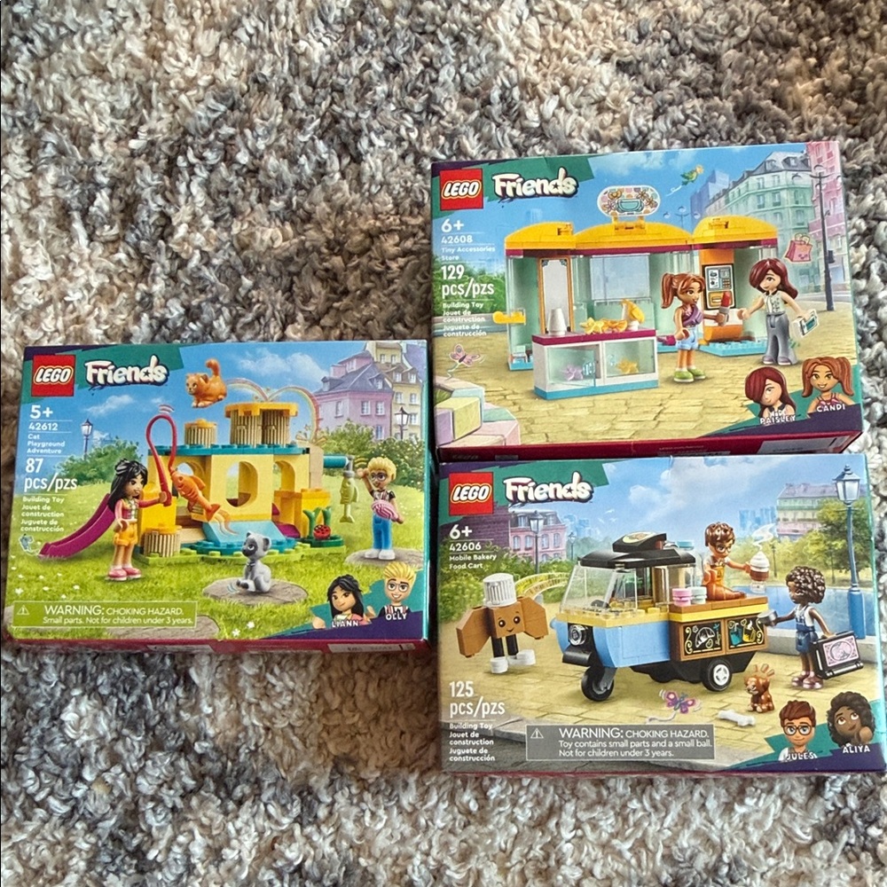 LEGO Friends Adventure Set - Yellow, Blue, Tan